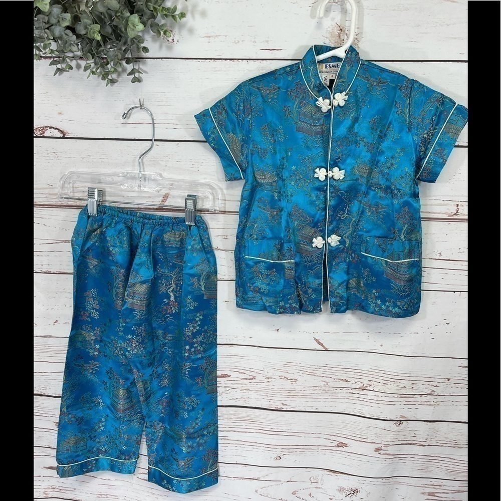 Toddler oriental outfit
